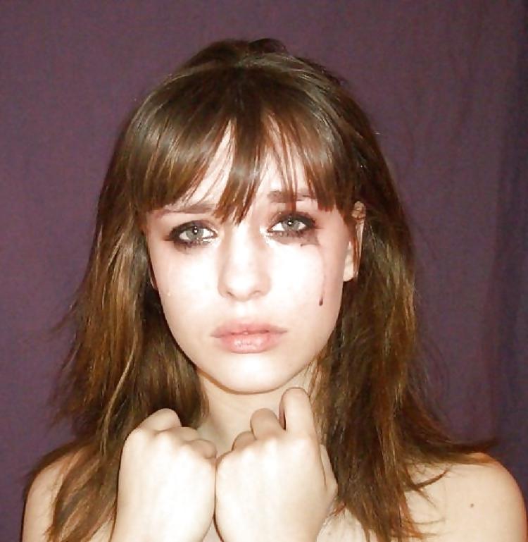 25P Don't Cry Baby (Faces of Broken Whore !!)