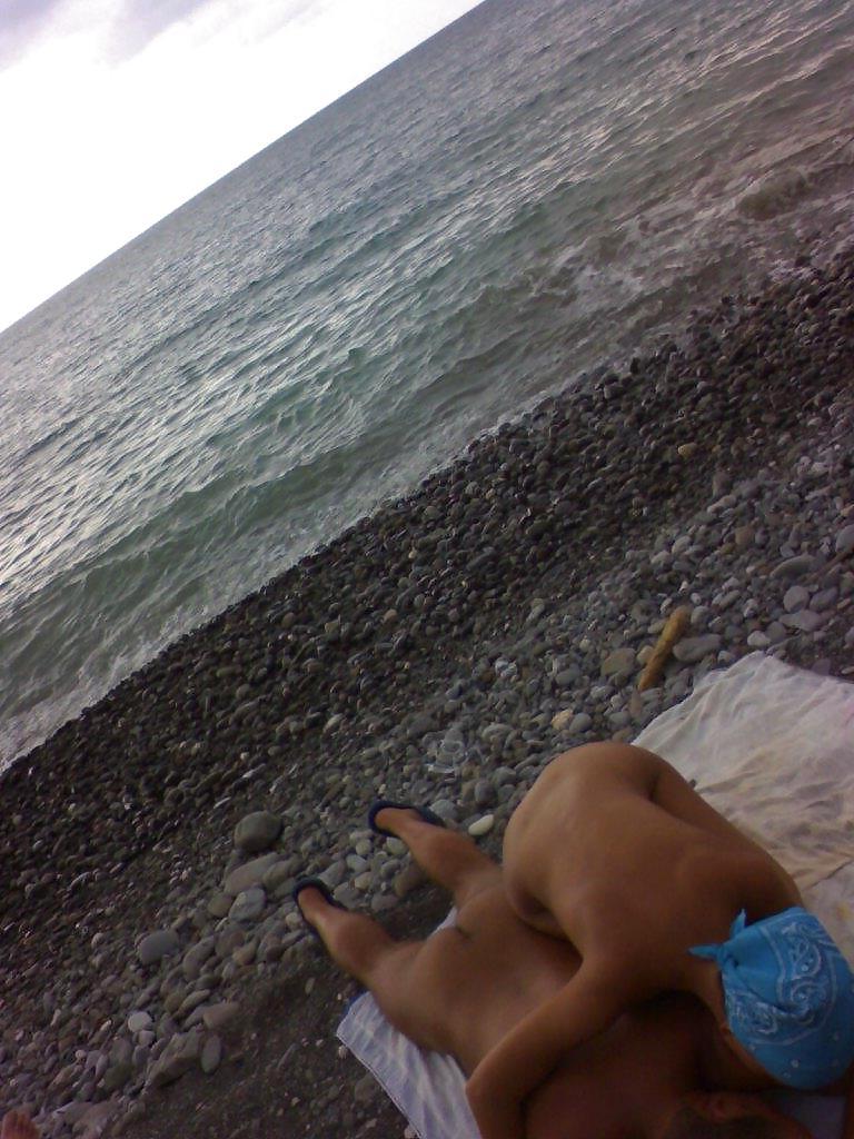 25P Nude Beach Fun