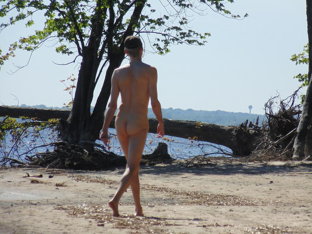 8P Nude beach, Oka, Qc