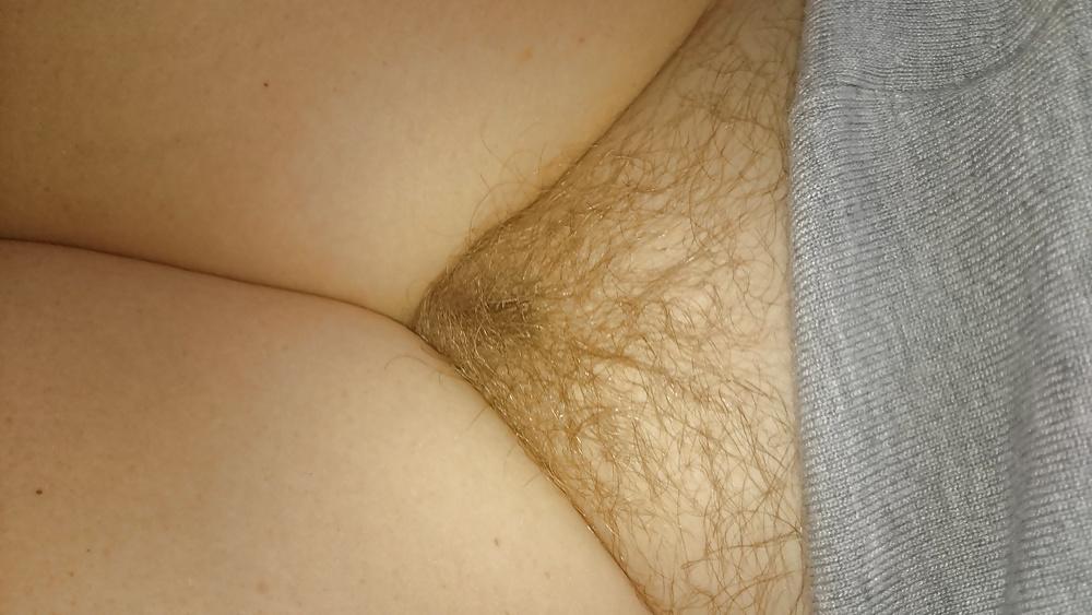 22P Hairy mature pussy of my GF
