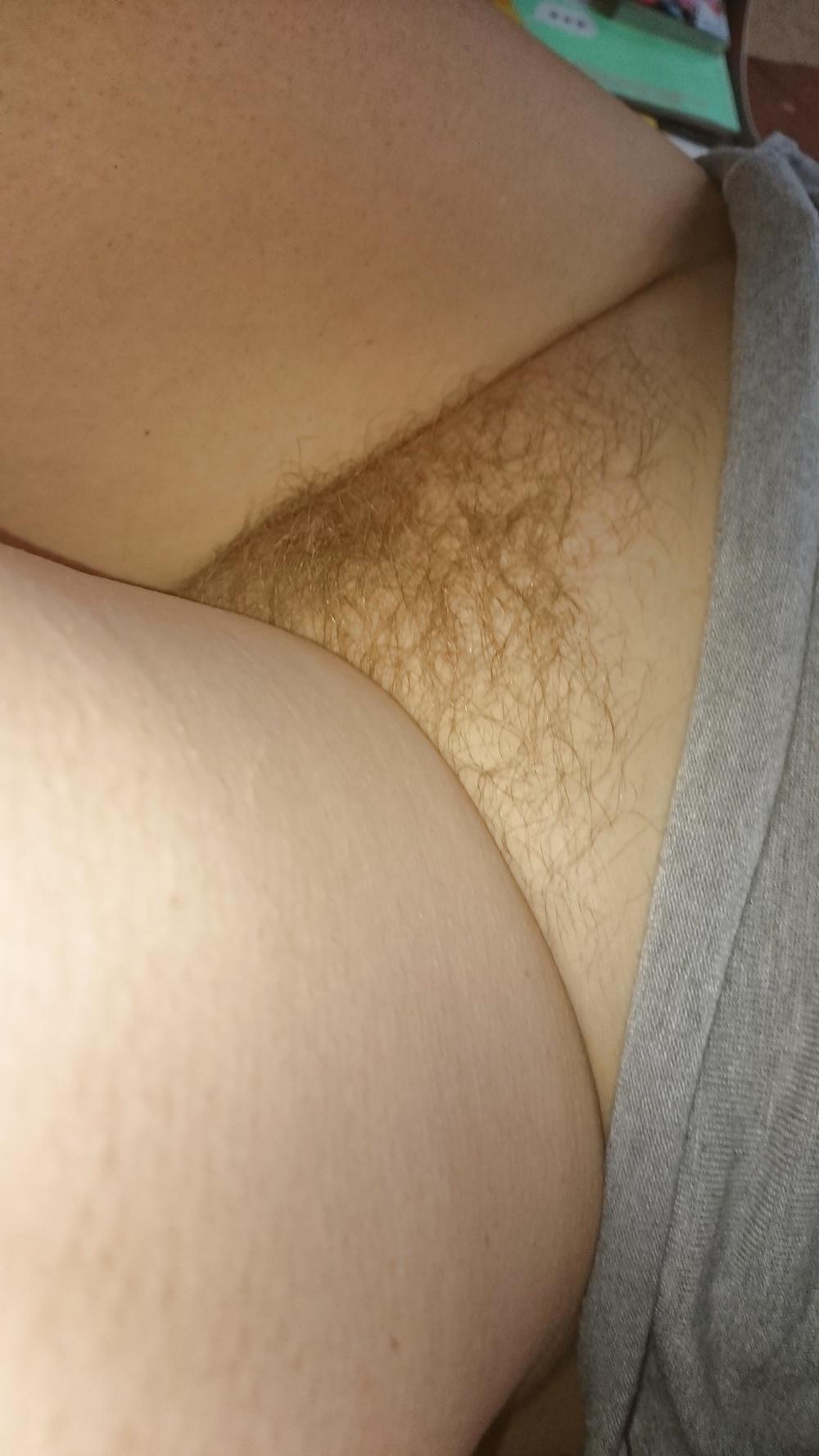 22P Hairy mature pussy of my GF