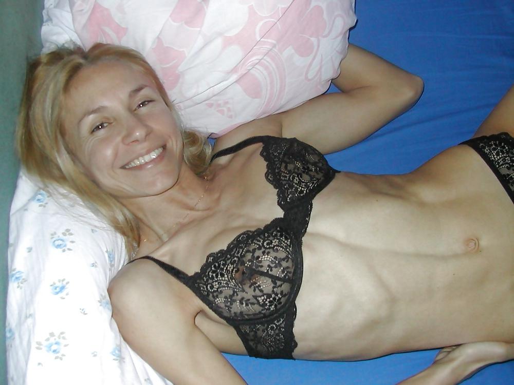 25P Slim fitness MILF
