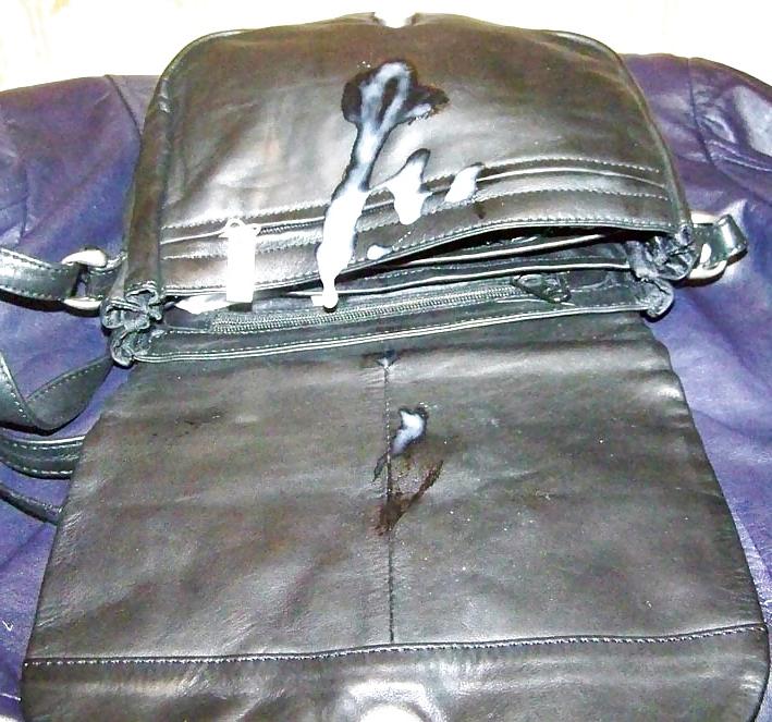 8P Leather handbag fucked 