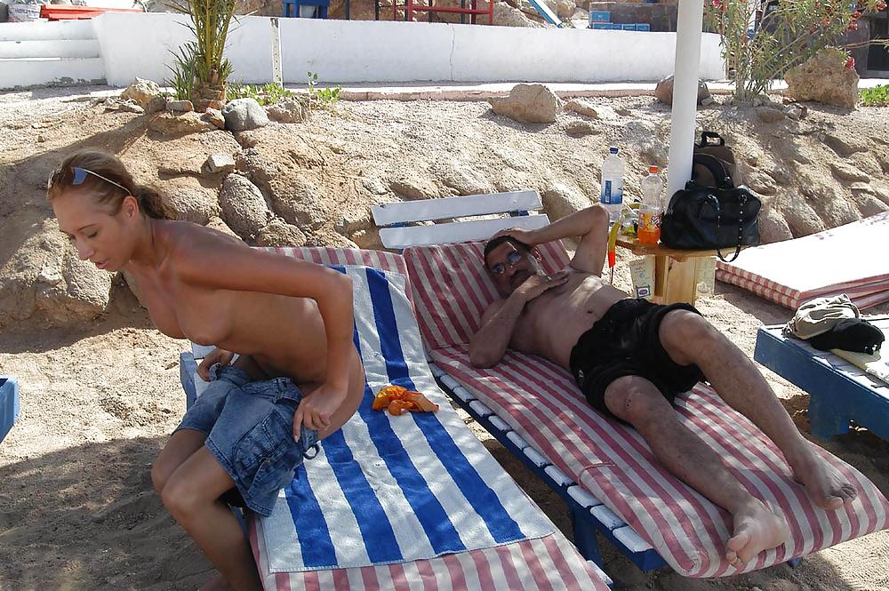 25P Arabs with white woman part 2