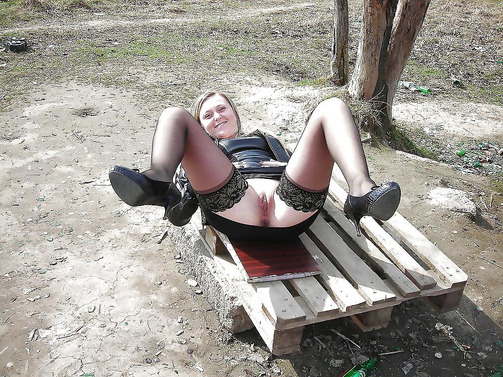 25P Public 27 outdoor flashing nudist