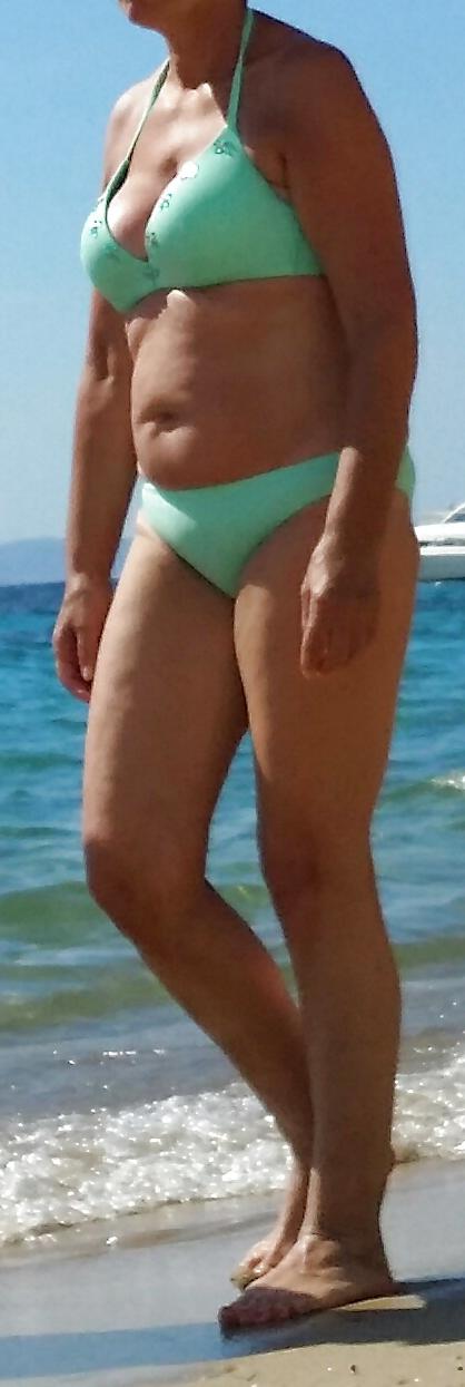 25P Beach 9 more