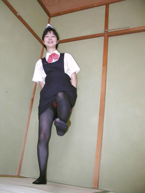 20P Japanese Married Woman 09