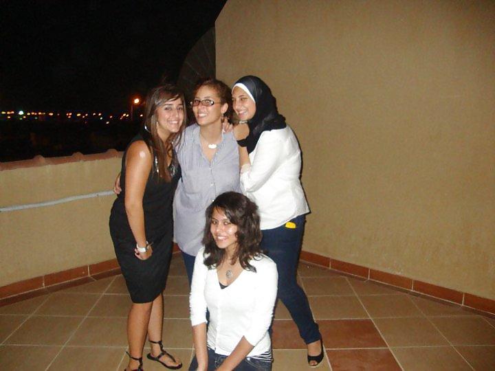 25P Arab Girls 6