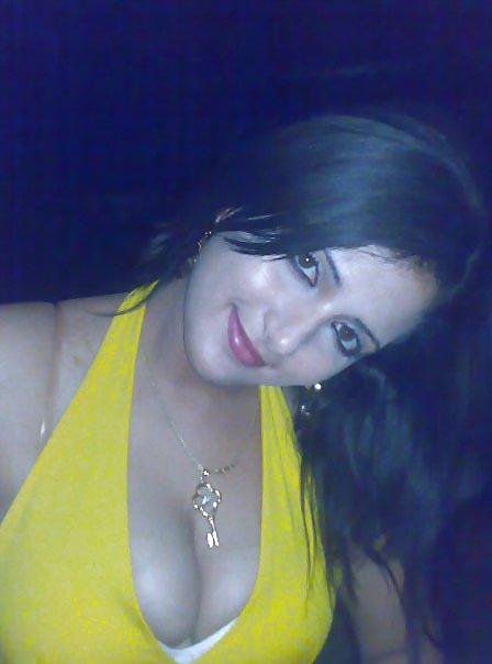 25P Arab Girls 6
