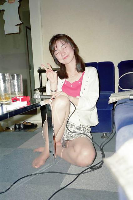 20P Japanese Married Woman 14