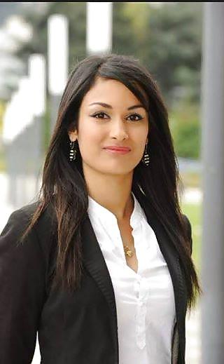 25P Leila secret story 8 et autres Beurettes de TV realite