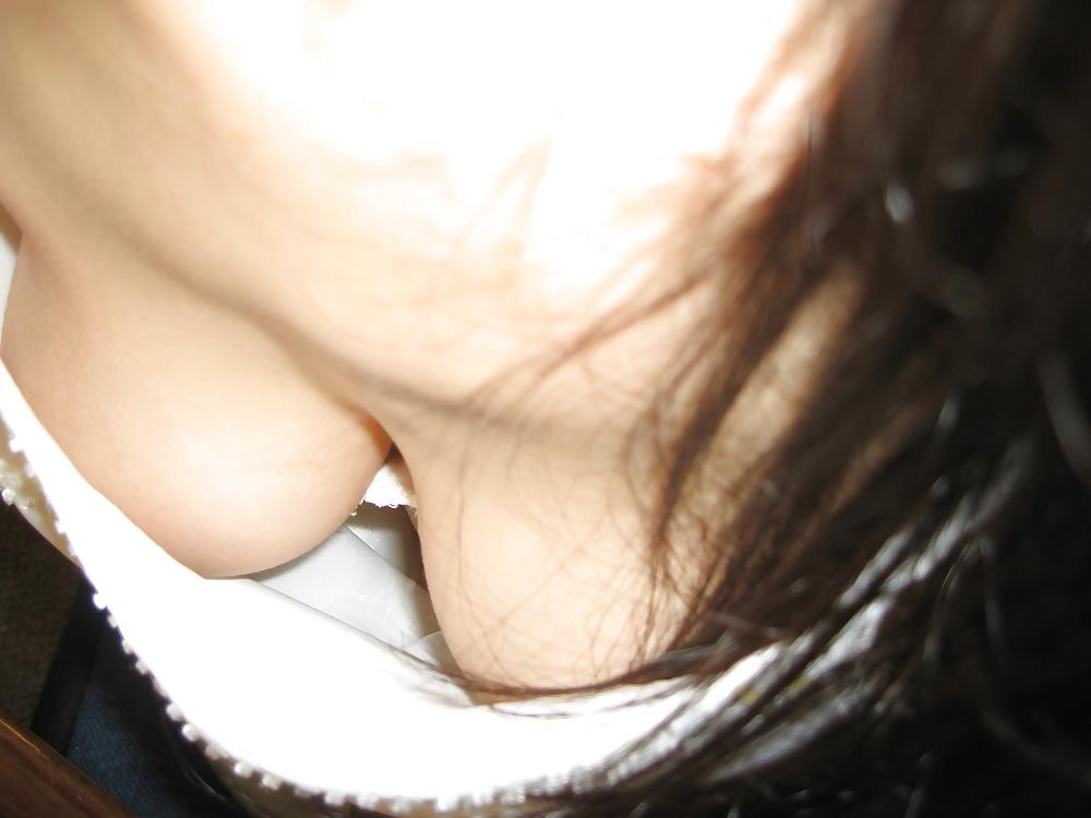 23P Chinese milf big boobs