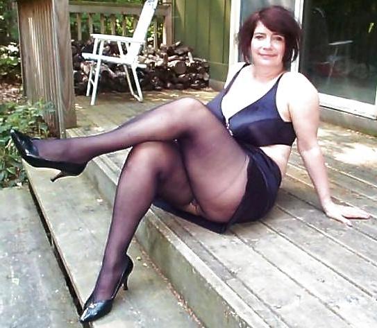 21P Grannies sexy 2