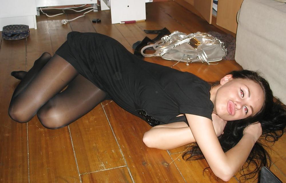 25P Nylon-Upskirt 33