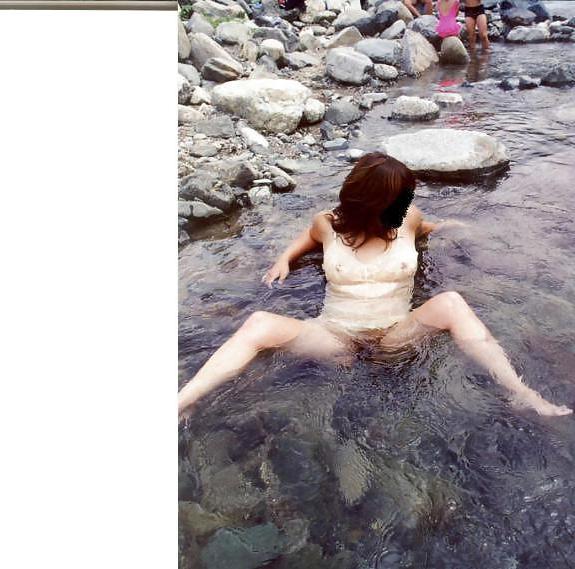 8P JAPANESE WOMEN FLASHING