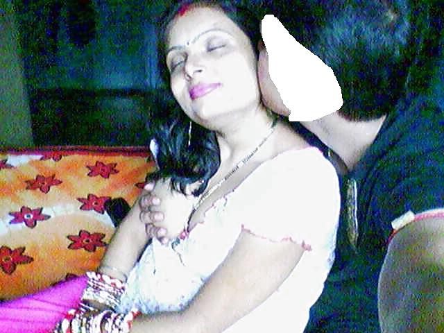 23P INDIAN WIFE NISHA -INDIAN DESI PORN SET 9.3