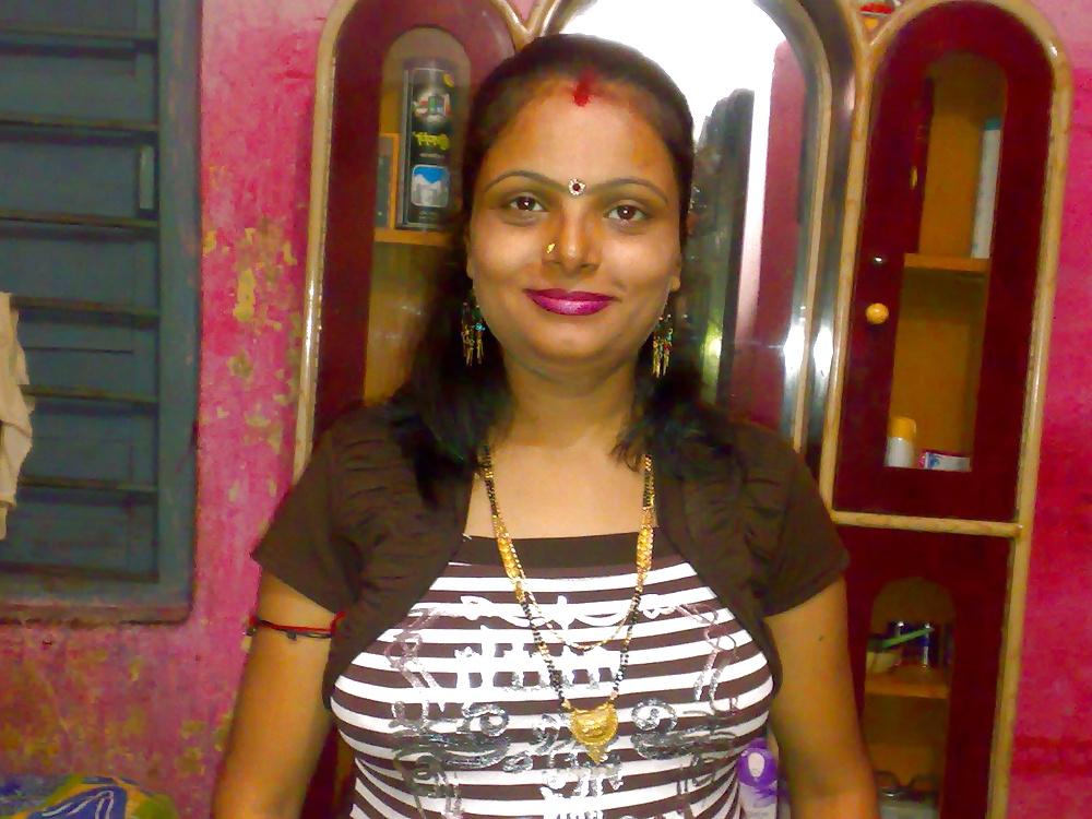 23P INDIAN WIFE NISHA -INDIAN DESI PORN SET 9.3