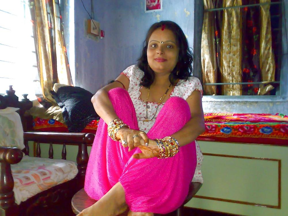 23P INDIAN WIFE NISHA -INDIAN DESI PORN SET 9.3