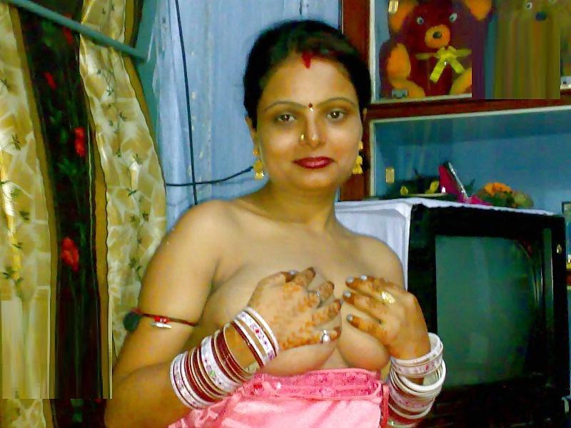 23P INDIAN WIFE NISHA -INDIAN DESI PORN SET 9.3