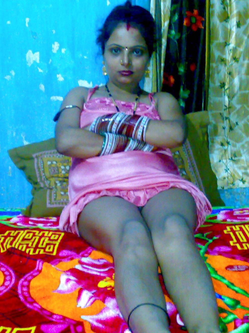 23P INDIAN WIFE NISHA -INDIAN DESI PORN SET 9.3