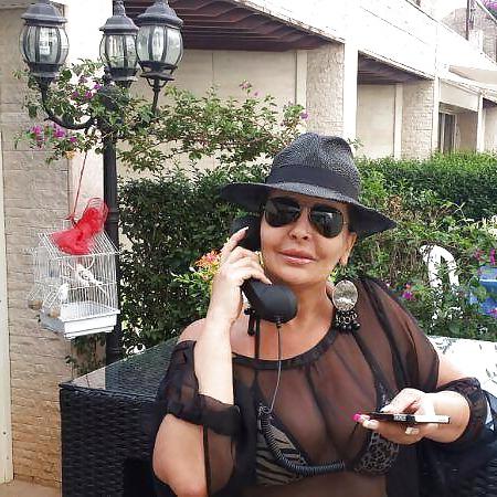 18P Arab Woman 449
