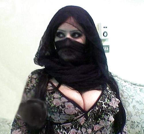 25P Glory of the Muslim Woman