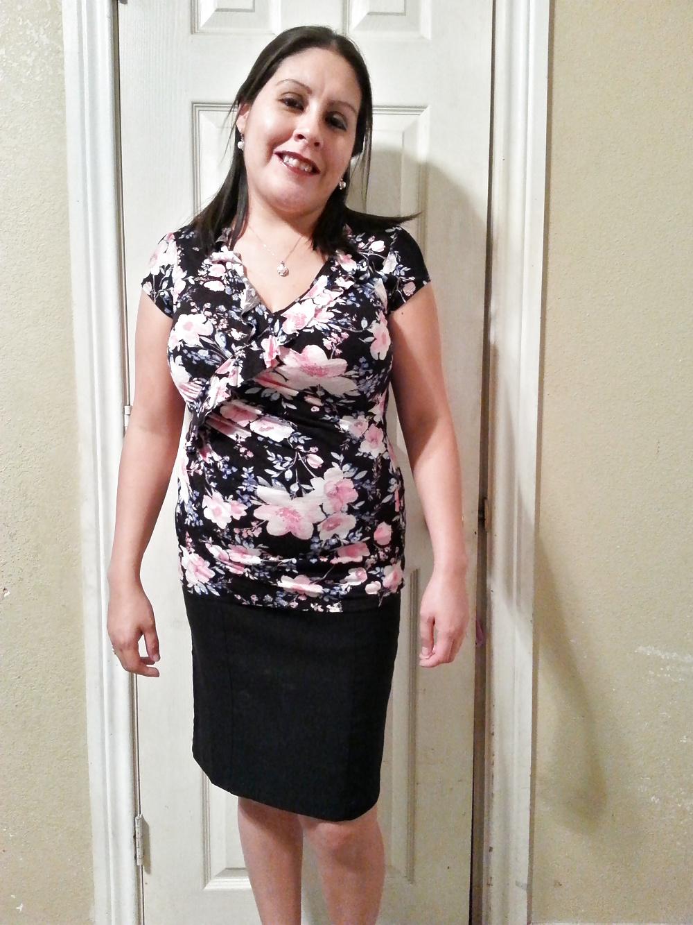 15P Latin Slut Wife