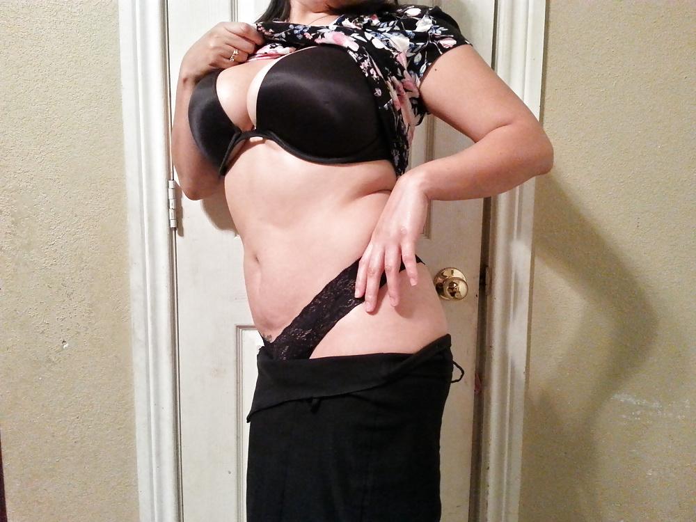 15P Latin Slut Wife