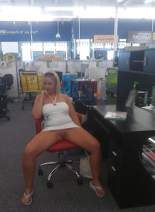 20P Flashing pussy - 01