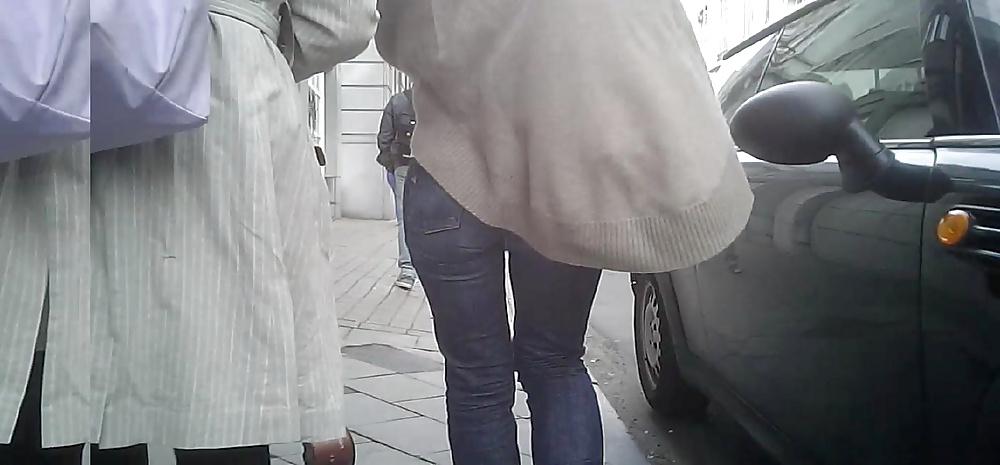 13P Japanese Milf Ass