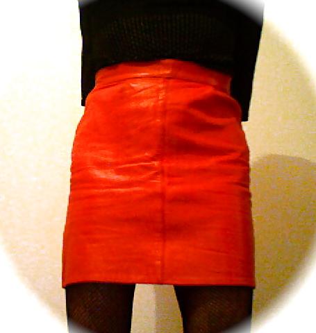 7P Leather skirt