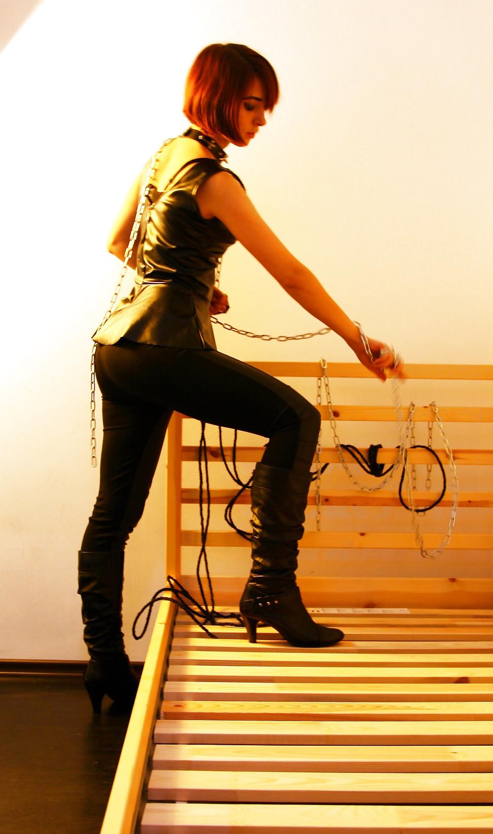 25P Leather outfit