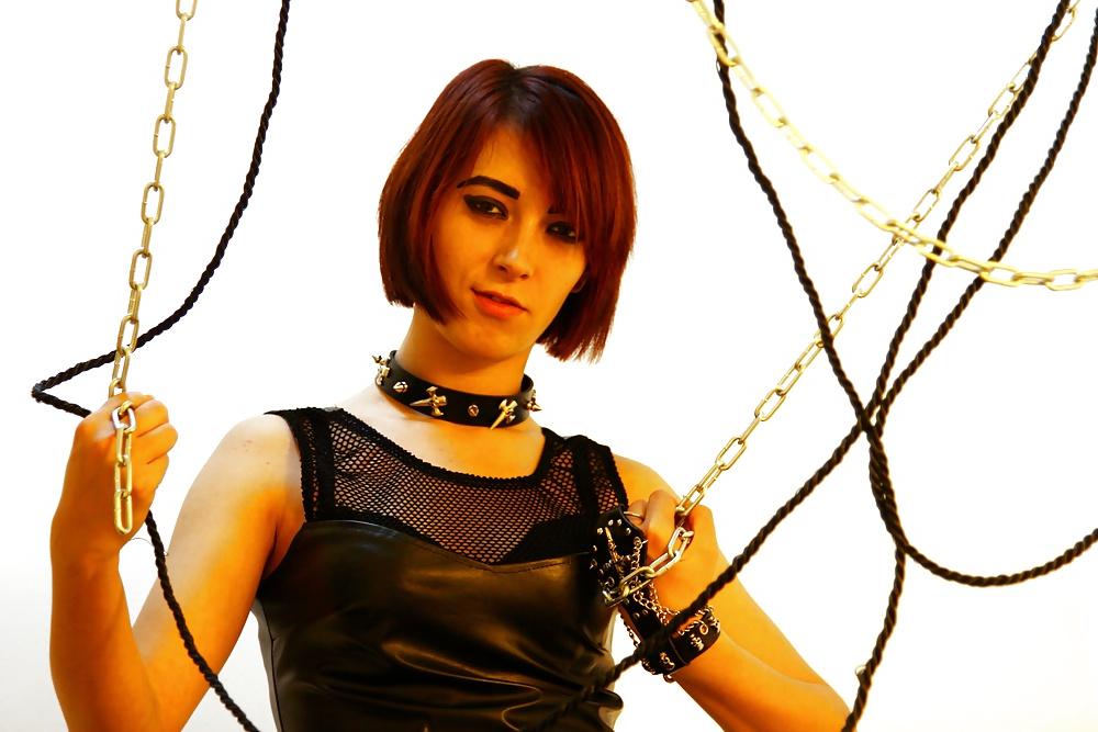 25P Leather outfit