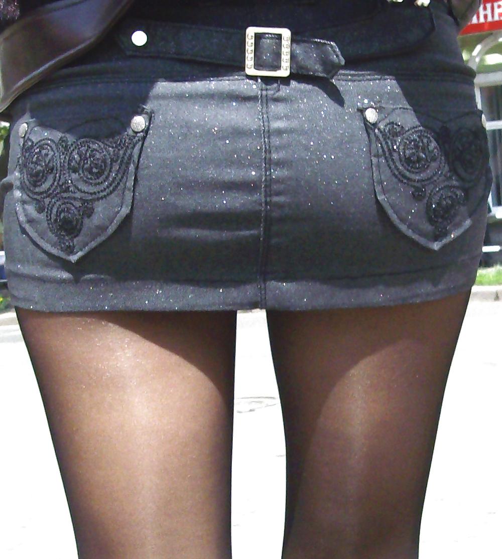 25P Nylon upskirt 39