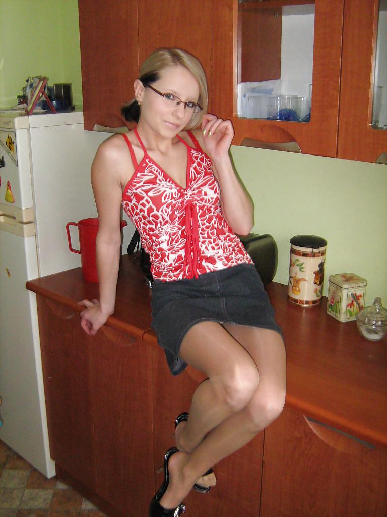 25P Nylon upskirt 39