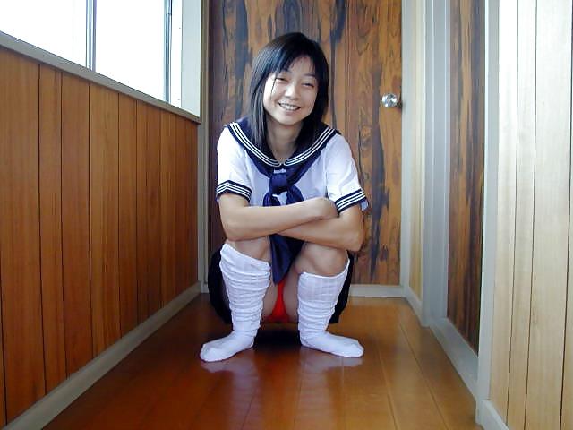 20P Japanese Married Woman 07
