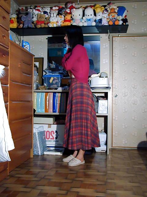 20P Japanese Married Woman 07