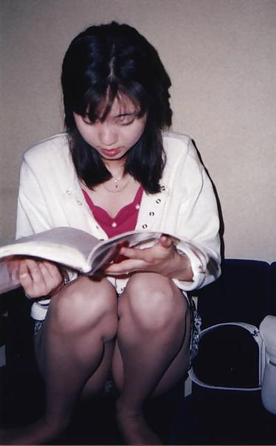 20P Japanese Married Woman 13