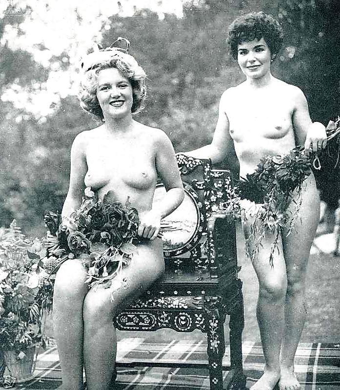 20P Vintage nudist 5.