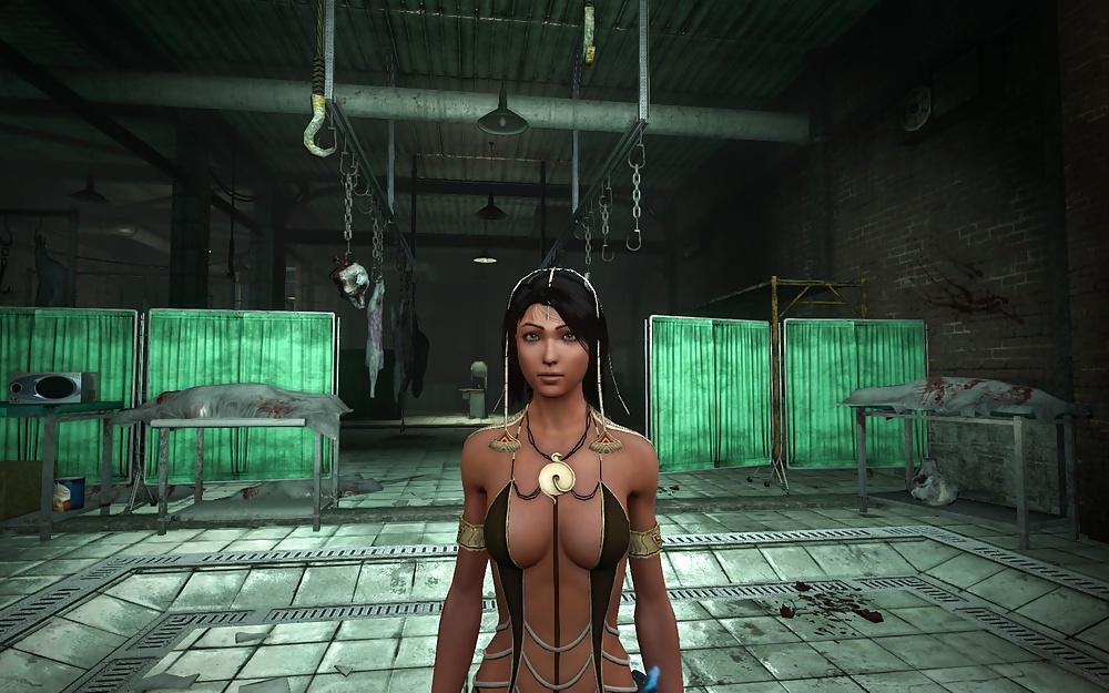 11P The Secret World Ninjette