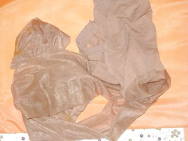 21P NYLONS!!!