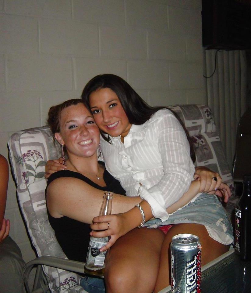 25P Panty Flashers & Upskirts 4
