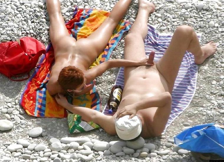 25P I Enjoy Beach Sex