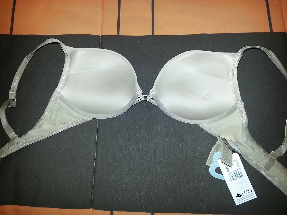 25P Mom New Women's Secret 34B Extra Push Up Bras