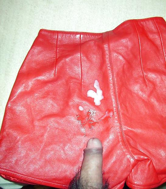 16P Leather fuck