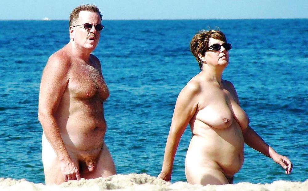 20P Naked couples 10.