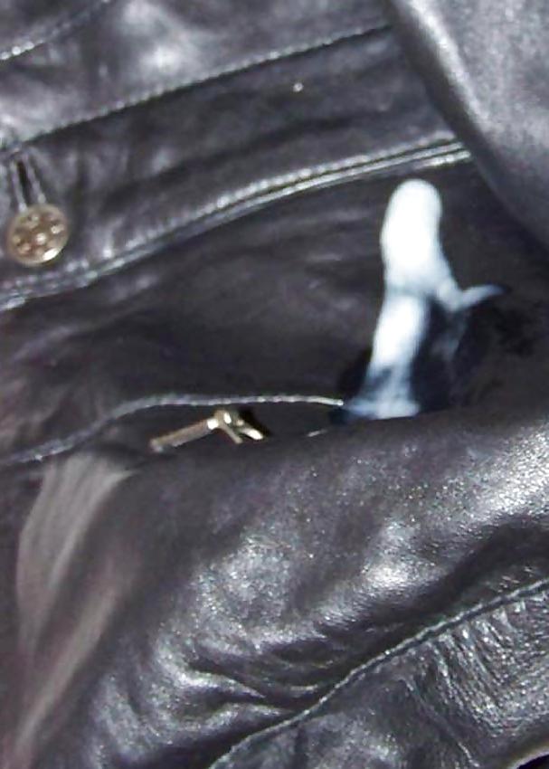 15P Nice leather pants fucked