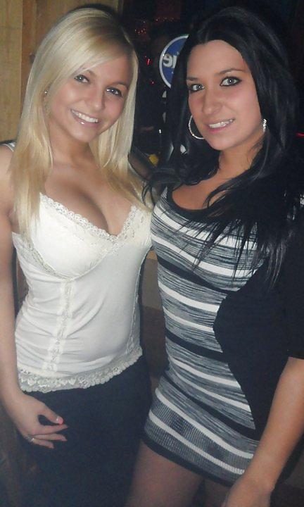 25P Sexy beach girls 03