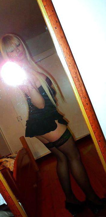 25P Hot nylon story SELFIE