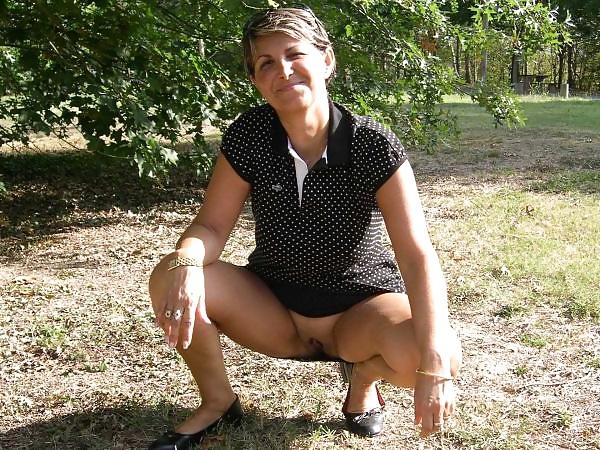 25P Upskirts And Pussy Flashing 3